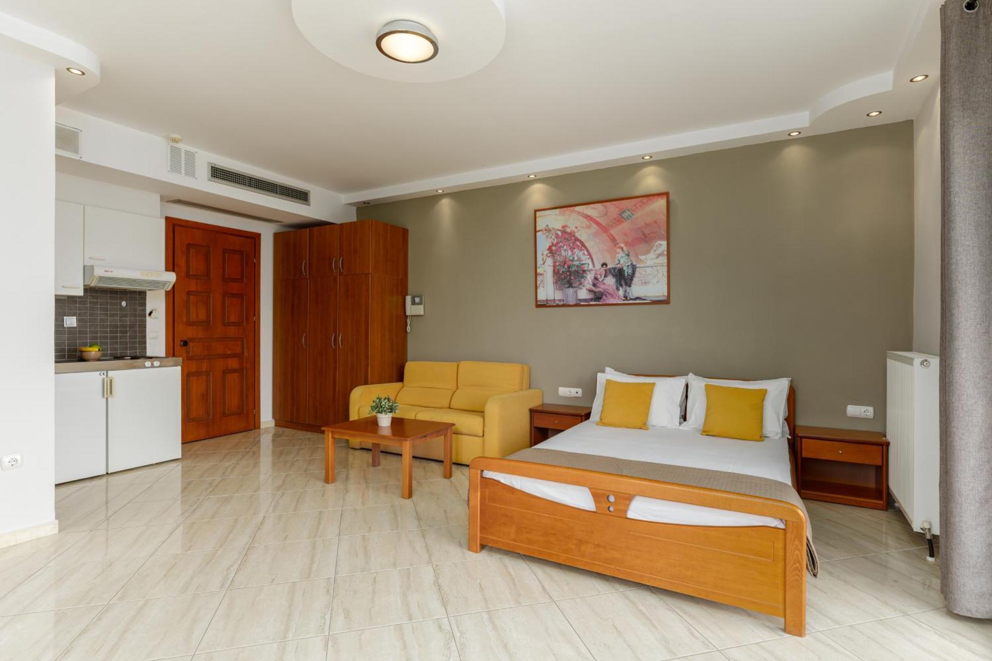 Agyra Seaview Hotel By Panel Hospitality เนปอรอย ภายนอก รูปภาพ