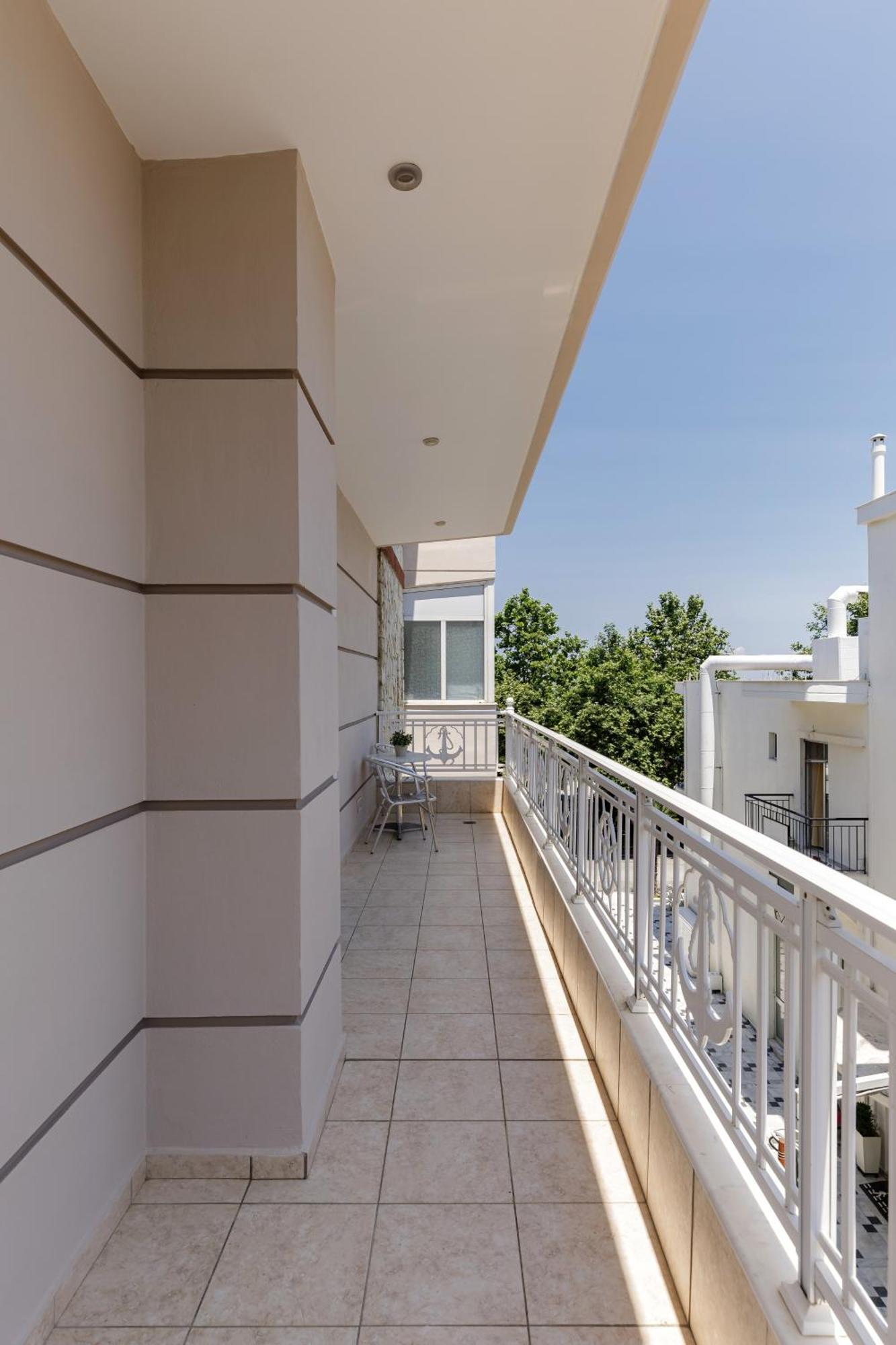 Agyra Seaview Hotel By Panel Hospitality เนปอรอย ห้อง รูปภาพ