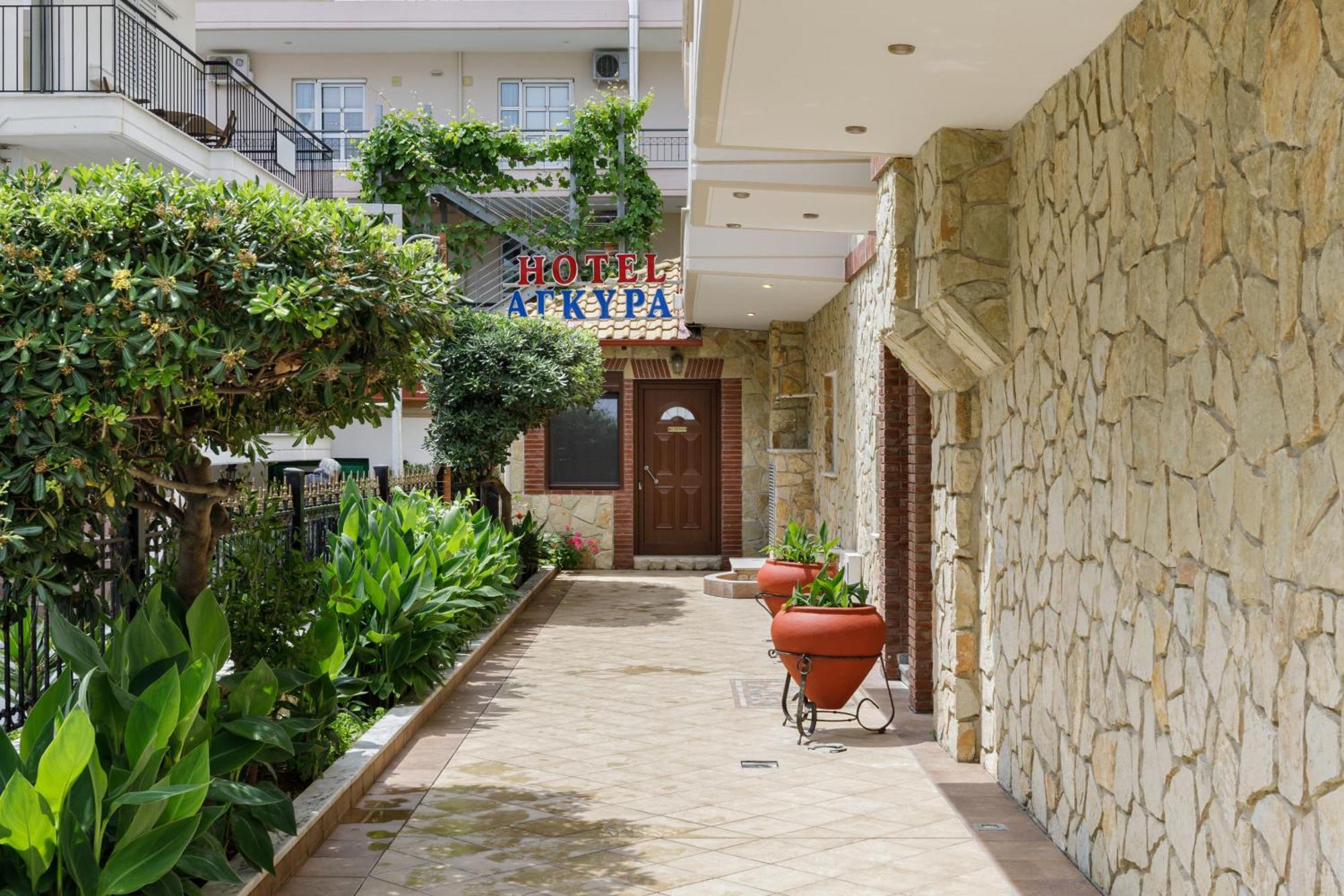 Agyra Seaview Hotel By Panel Hospitality เนปอรอย ภายนอก รูปภาพ